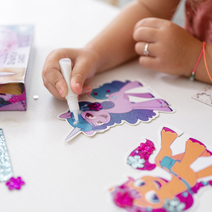 Set creativ Picteaza cu diamante My little Poney [4]