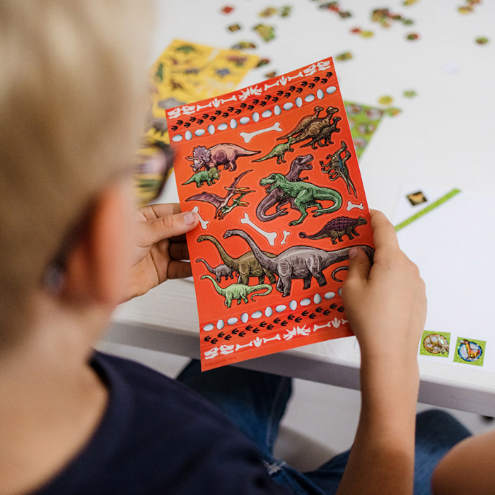 Super set abtibilduri cu dinozauri [9]
