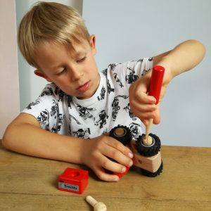 Tractor cu piese de insurubat, Egmont toys [2]