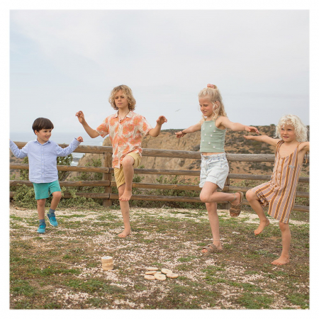 La perete stai!, joc de rapiditate cu jetoane [3]