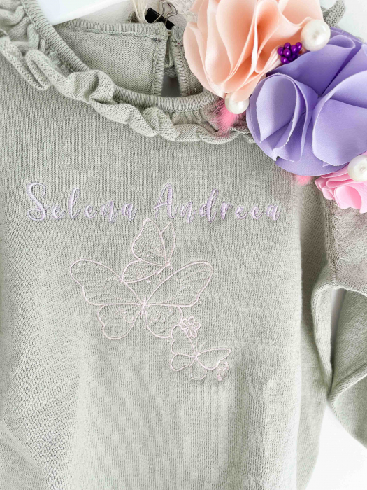 Set Bluziță personalizată prin brodare și coroniță - Selena [2]