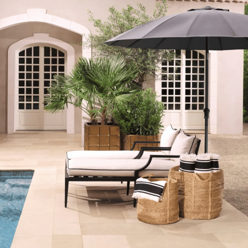 Umbrele de soare, foișoare și pergole