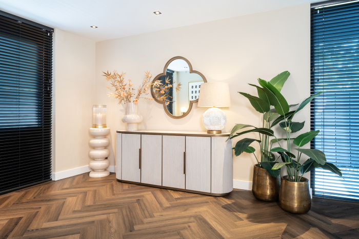 Bufet Tivoli 4-usi (Alb) [8]