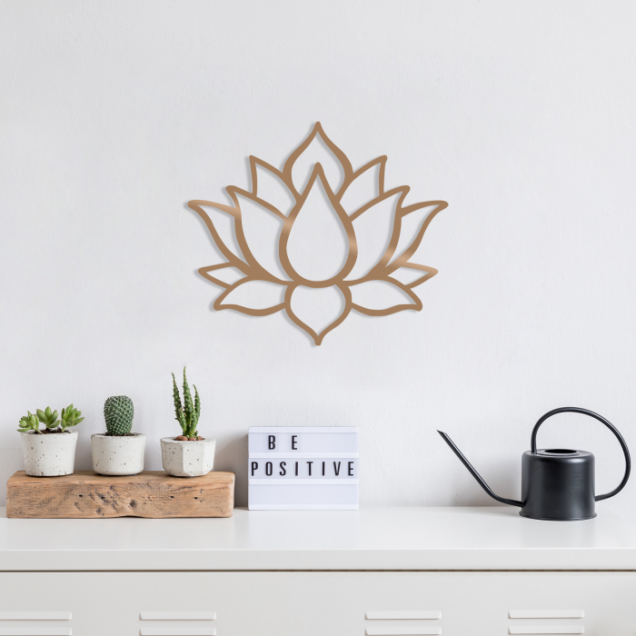 Decoratiune de perete metalic [1]