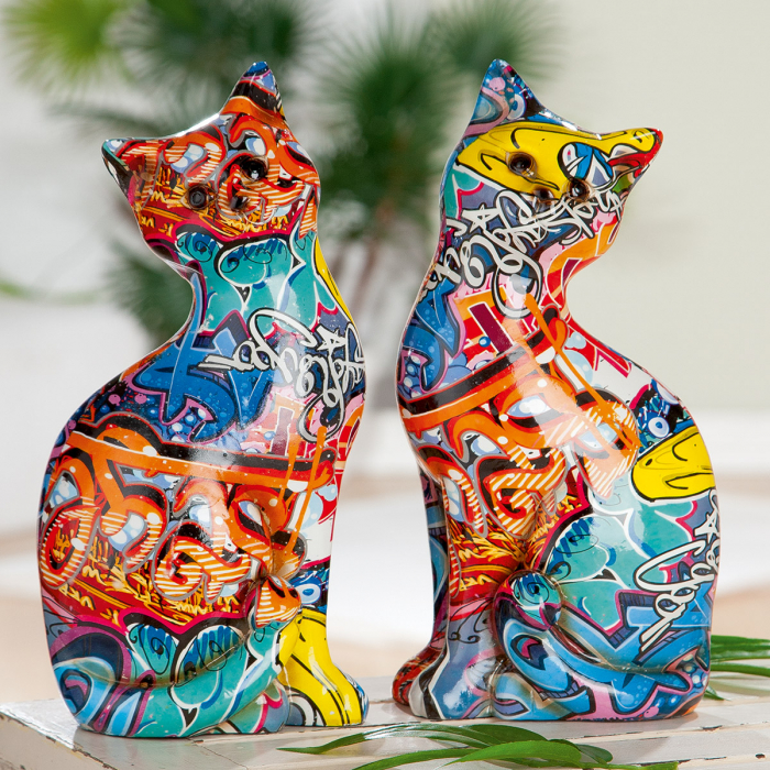 Set 2 decoratiuni Cats Sitting Pop Art, Rasina, Multicolor, 14x28x9 cm