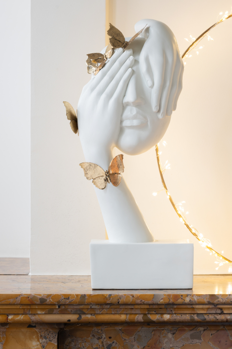 Figurina, GABRIELA, Fluture, Alb Auriu alb
