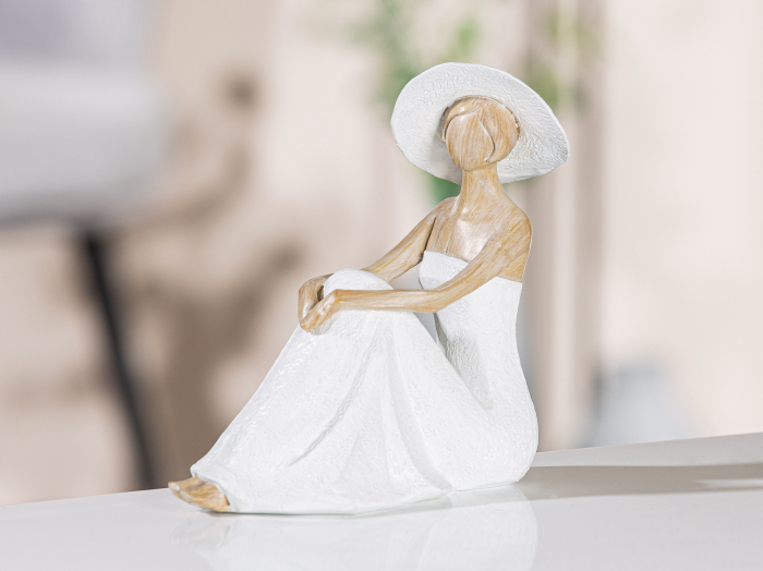 Figurina lady elegant, compozit, alb, 16.5x17x8 cm