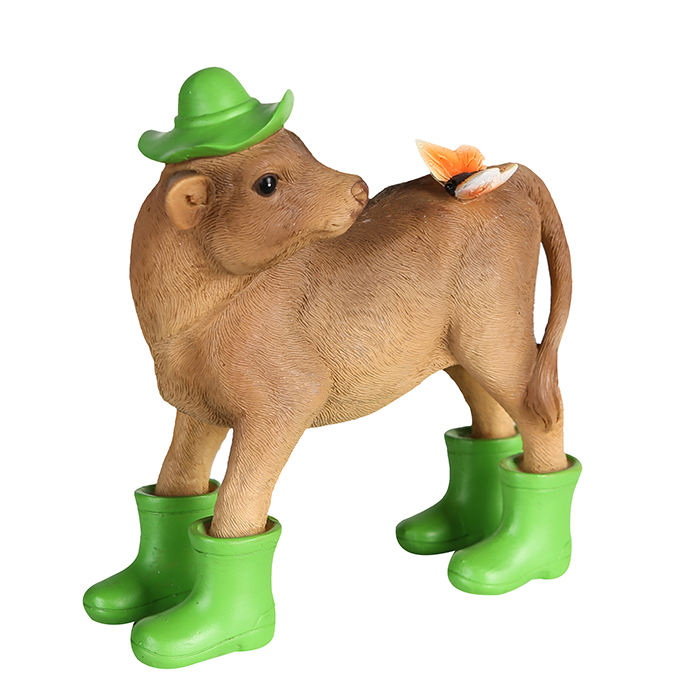 Figurina vaca Cow, rasina, multicolor, 6x13x15 cm
