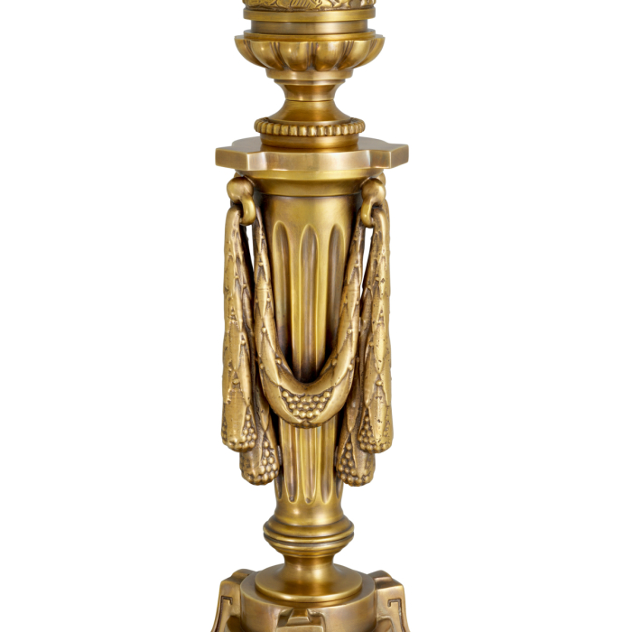 Lampa de masa Francis cu finisaj auriu antic, Abajurul este inclus |W. 8 | max W. 45 | H. 83.5 cm  [5]