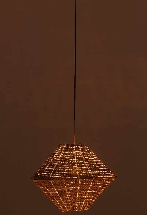 Lustra, UFO, L [3]
