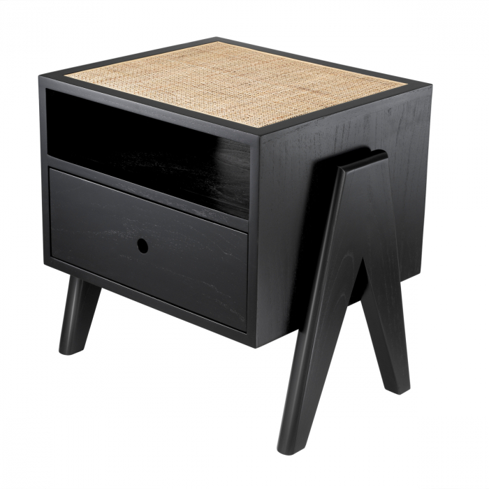 Noptieră, Latour clasica neagra [2]