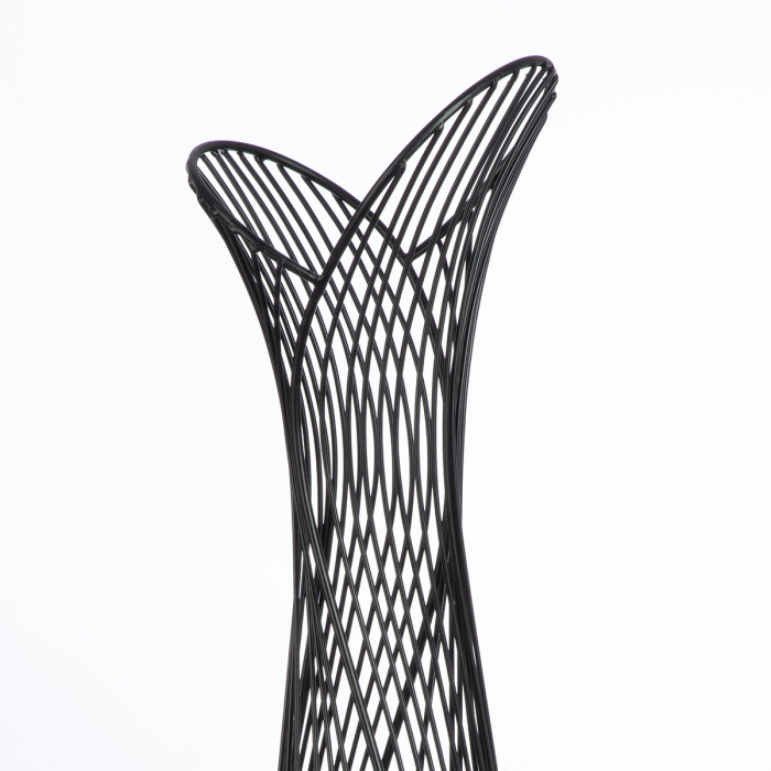 Obiect de decor, Conexiunea, Metal, negru, PU 1, L. 13 cm, L. 17 cm, H. 63 cm [3]