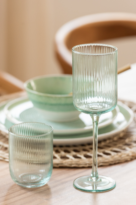 Pahar vin, Ambre [4]