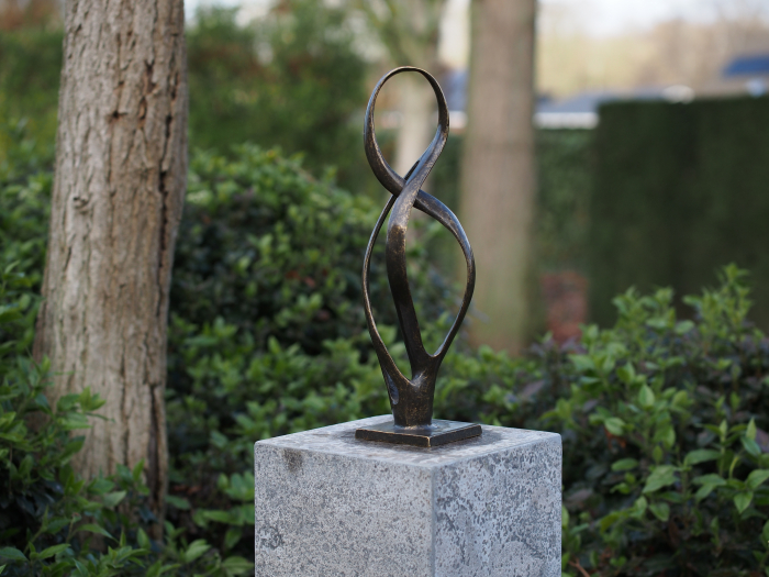 Sculptura abstracta, Bronz, 42 x 13 x 13 cm [2]