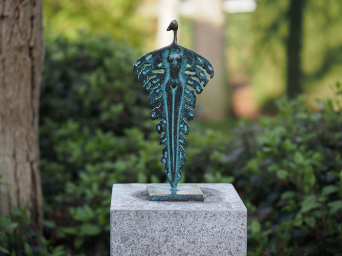 Scuptura frunza, Bronz, 35 x 11 x 16 cm [2]