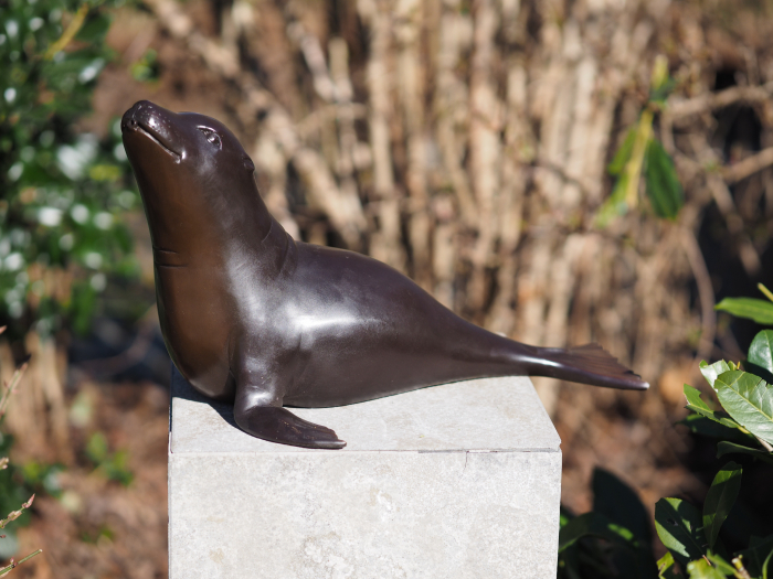 Statuie bronz, Leu de mare (fântână)  [3]