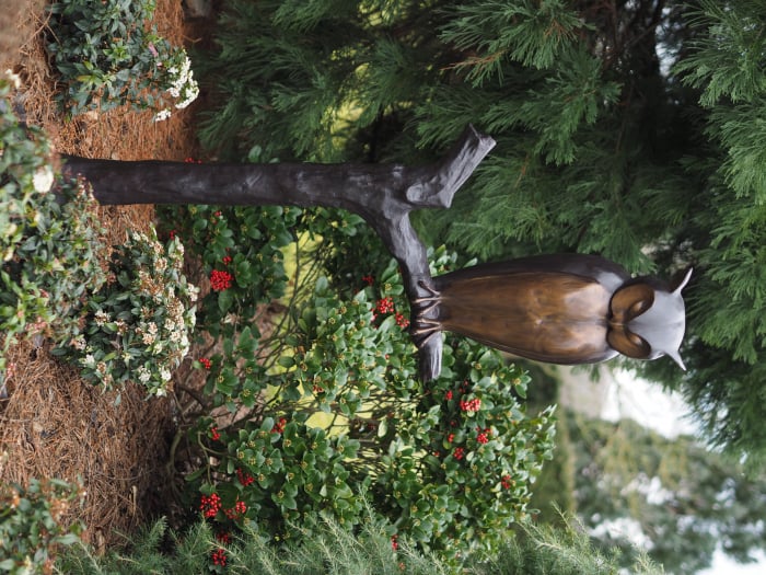 Statuie bufnita care sta in copac, Bronz, 171 X 65 X 96 cm