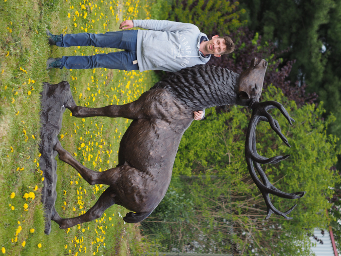 Statuie cerb gigant, Bronz, 255 X 70 X 150 cm [2]