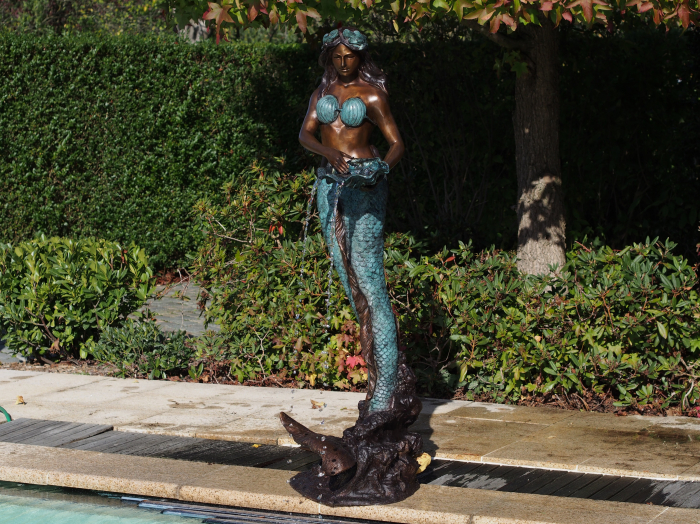 Fantana in forma sirena, Bronz, 173 X 55 X 72 cm [2]