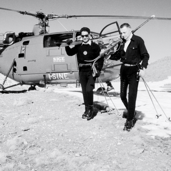 Tablou tipărit, Agnelli goes skiing, Dims: W. 104 | D. 6 | H. 84  (CM) [2]