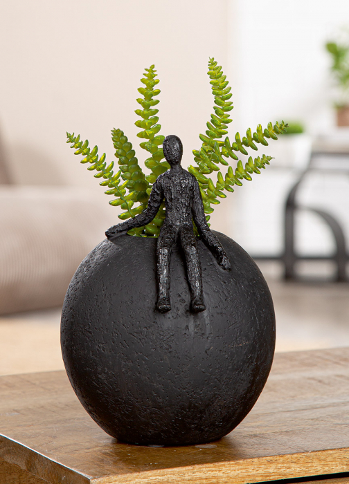 Vază, Persoană, Rășină sintetică, negru, PU 2, L. 15 cm, l. 17 cm, H 22 cm [4]