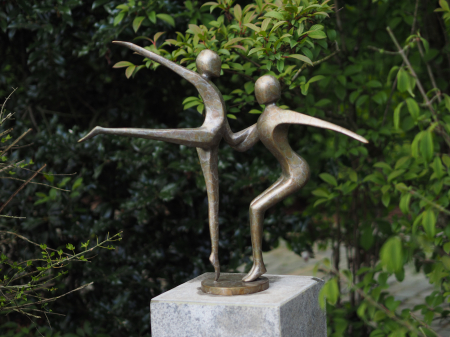Figurine bronz - Statuie 2 Dansatoare gimnaste Brown , Bronz,  57 x 55 x 37 cm