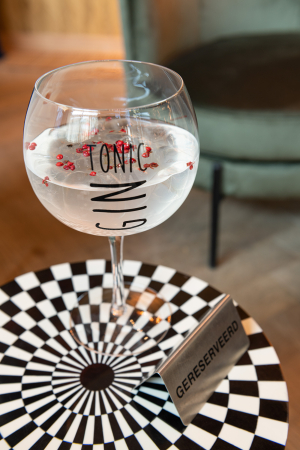 DINING - Cutie Cadou cu 4Pahare Gin