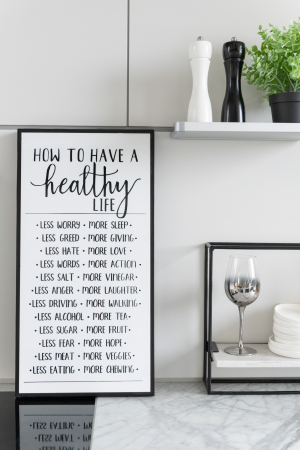 SALE % - Decoratiune de perete Health Life, Lemn, Alb/Negru, 32.2x4x4 cm