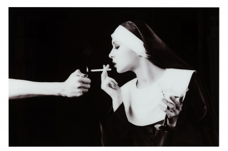 Decoratiune de perete Nun Cigarette, Sticla, Negru, 150x0.5x100 cm SALE % - Decoratiune de perete Nun Cigarette, Sticla, Negru, 150x0.5x100 cm