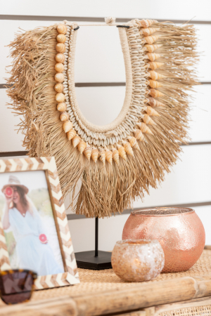 Accesorii - Decoratiune de pus la gat, Piatra, Natural, 40x12.5x45 cm