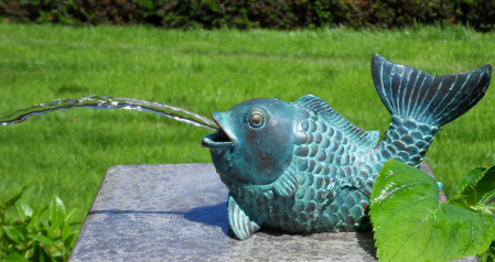 Figurine bronz - Fantana in forma de peste, Bronz, 11 x 6 x 18 cm