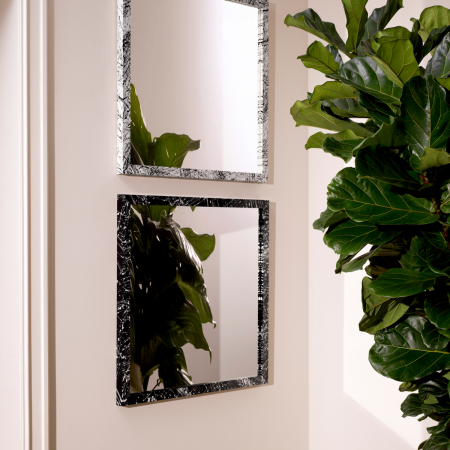 Oglindă, Reflection of Excentricity finisaj negru [1]