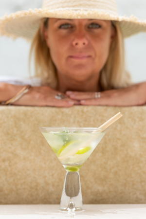 Pahar Cocktail, Lewis [3]