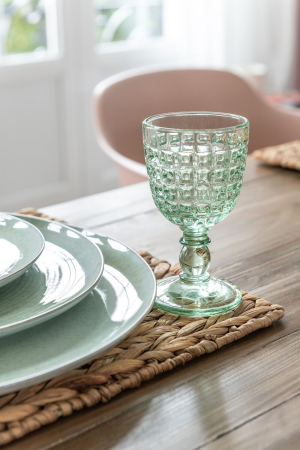 Pahar în relief [3]