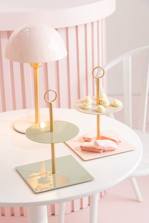 Tavi si platouri - Platou etajera