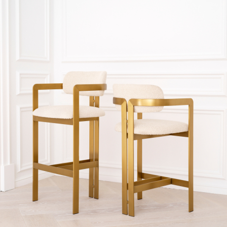 Scaun counter, Donato crem bouclé cu finisaj alamă, Dims: W. 53 | D. 53.5 | H. 97 | SD. 44 | SH. 69.5 | AH. 86.5  (CM) [1]