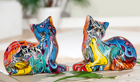 IN STOC - Set 2 figurine Cat lying Pop Art, rasina, multicolor, 16x13x8 cm
