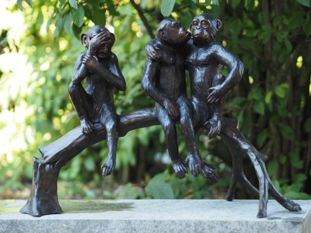 Statui - Statuie 3 maimute in copac, Bronz, 43 X 29 X 65 cm