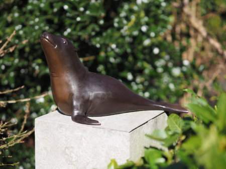 Statuie bronz, Leu de mare (fântână)  [3]