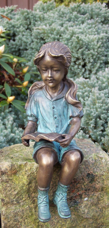 Figurine bronz - Statuie fata care citeste, Bronz, 20 x 7 x 8 cm