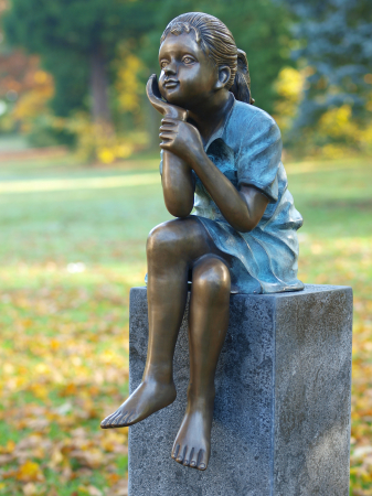 Figurine bronz - Statuie fata care viseaza, Bronz, 64 x 22 x 30 cm