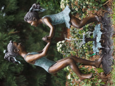 SALE % - Statuie fete in constum de baie, Bronz 103 X 33 X 70 cm