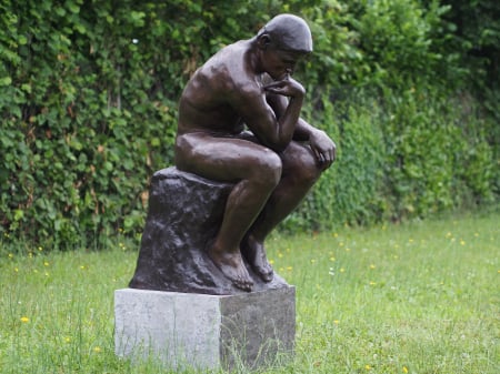 FIGURINE - Statuie ganditor, Bronz, 120 X 50 X 75 cm