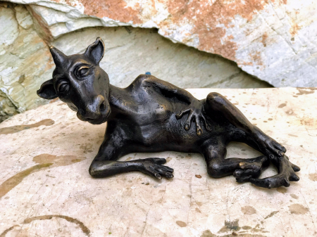 Figurine bronz - Statuie mica pui de dragon, Bronz, 8 x 8 x 18 cm