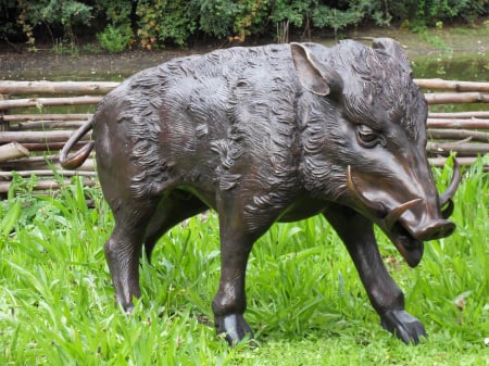 FIGURINE - Statuie porc mistret, Bronz,  55 X 41 X 96 cm