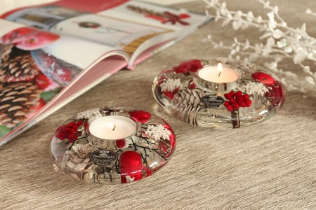 DECORATIUNI - Suport lumanare Dreamlight, tip tealight, Ufo Medium, „Winter Berries”, sticla, transparent, rosu, PU 6, H 5 cm, A. 12 cm