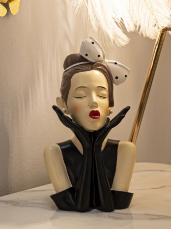 Vaza, Hollywood woman -a- 17x14x30.5 cm [5]