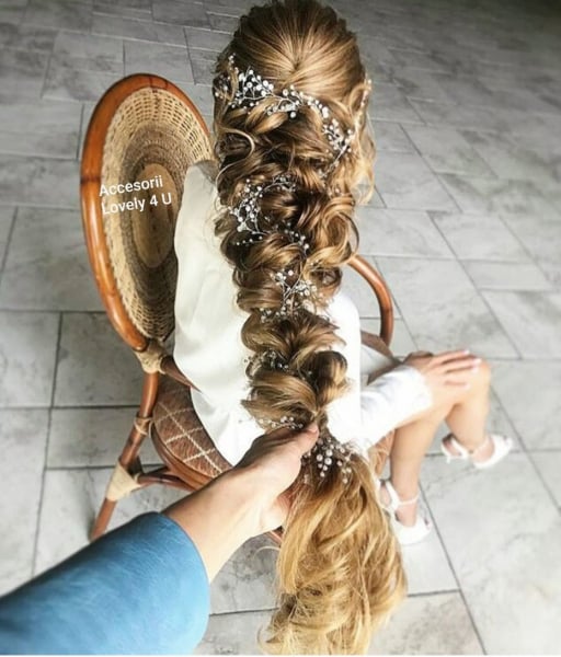 ACCESORIU LUNG MIREASA, GHIRLANDA MIREASA, ACCESORII LUNGI MIRESE, BIJUTERII PAR MIRESE, ACCESORII LOVELY 4 U, DIADEMA MIREASA, CORONITA MIREASA, TIARA MIREASA, ACCESORIU LUNG CU PERLE, ACCESORII2023 [8]