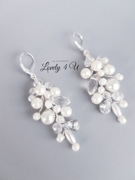 Cercei mireasa cu perle, cercei mireasă handmade, cercei cu perle ivory, cercei cununie civilă, cercei argint 925 mireasă, cercei bridal România, cercei mireasă eleganți, bijuterii mireasă Lovely 4 U, cercei lungi cu cristale și perle, cercei personalizabili mireasă, accesorii nuntă handmade. Cercei lungi mireasa, Accesorii mireasă, Bijuterii mireasa, Accesorii nuntă, Bijuterii mireasa cu perle, Accesorii mirese, cercei eleganți, cercei handmade, cercei argint mireasă, cercei realizați in Romania, bijuterii 2023 [2]