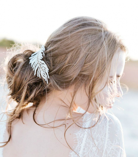 AGRAFA MIREASA CU PERLE, ACCESORII LOVELY 4 U, DIADEMA MIREASA, BIJUTERII MIREASA, MIREASA 2023, PIEPTANE MIREASA, ACCESORII COC MIREASA, PIEPTAN VOAL MIREASA, ACCESORII VOAL, VOAL MIREASA, ACCESORII [2]